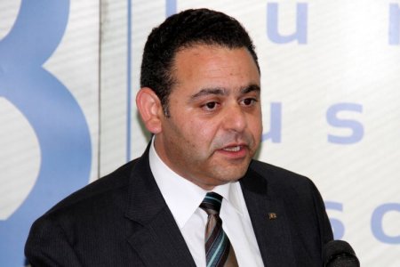 احمد مشهور رئيس الجمعية المصرية لشباب الاعمال