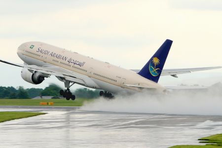 الخطوط السعودية 