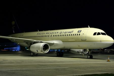 طيران السعودية 