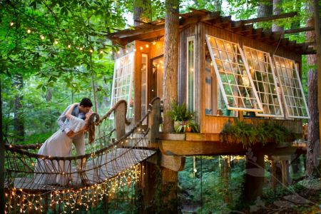 Secluded Intown Treehouse