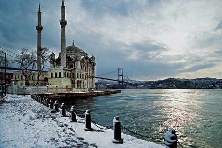 طبيعة تركيا الشتوية الرائعة
