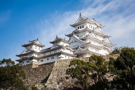 قلعة أوساكا في اليابان