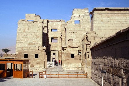 معبد رمسيس الثالث في الأقصر