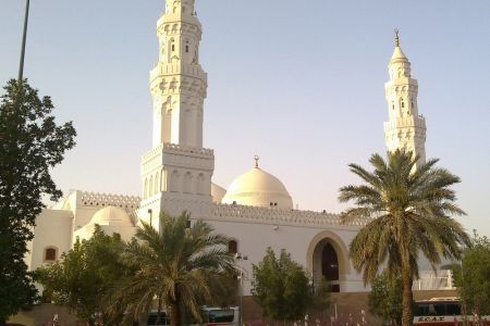 مسجد القبلتين في المدينة المنورة