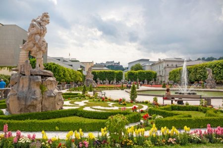 حديقة ميرابيل في سالزبورغ