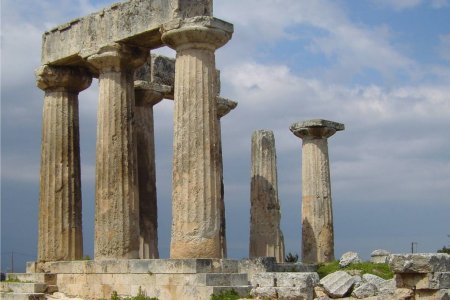 معبد هيرا في اليونان