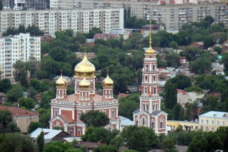 كاتدرائية ساراتوف 