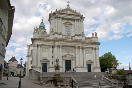 الكنائس في سولوتورن سويسرا