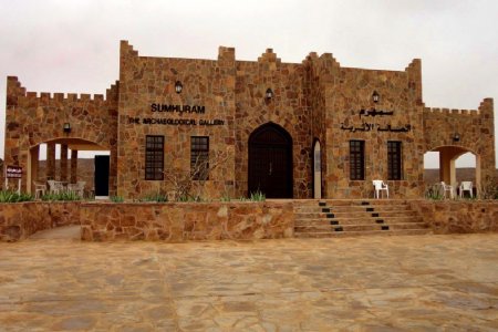 مدينة سمهرم الأثرية في سلطنة عمان