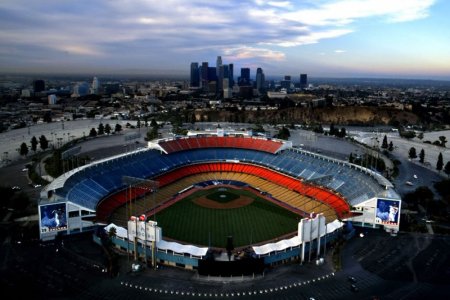 ملعب دودجر في لوس أنجلوس