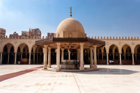 جامع عمرو بن العاص القاهرة