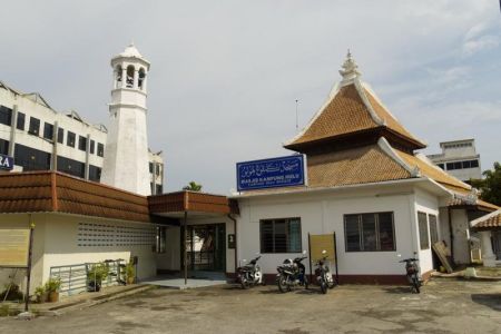 مسجد قرية هولو  بملاكا - ماليزيا