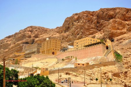 دليل السياحة في أسيوط  مصر  سائح