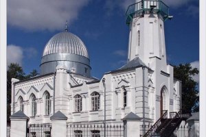 المسجد الابيض في مدينة تومسك روسيا