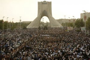 برج آزادي في طهران إيران