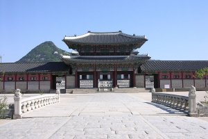 قصر غيونغبوك في سيؤول - كوريا الجنوبية