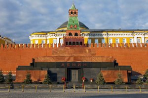 ضريح لينين في موسكو - روسيا