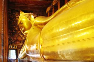Temple of the Reclining Buddha - Wat Pho