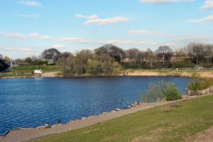 منتزه كارلتون ووتر بارك المائي - Chorlton Water Park