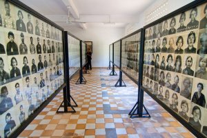 متحف الإبادة الجماعية تول سلينغ في بنوم بنه